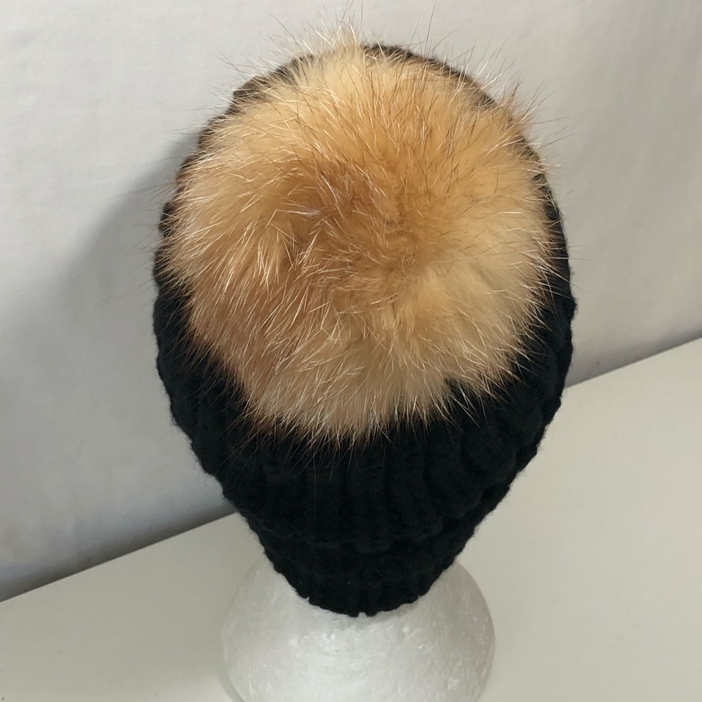 Mackage Dori 100% Cashmere Fox Fur Pom Pom Beanie - Picture 4 of 8